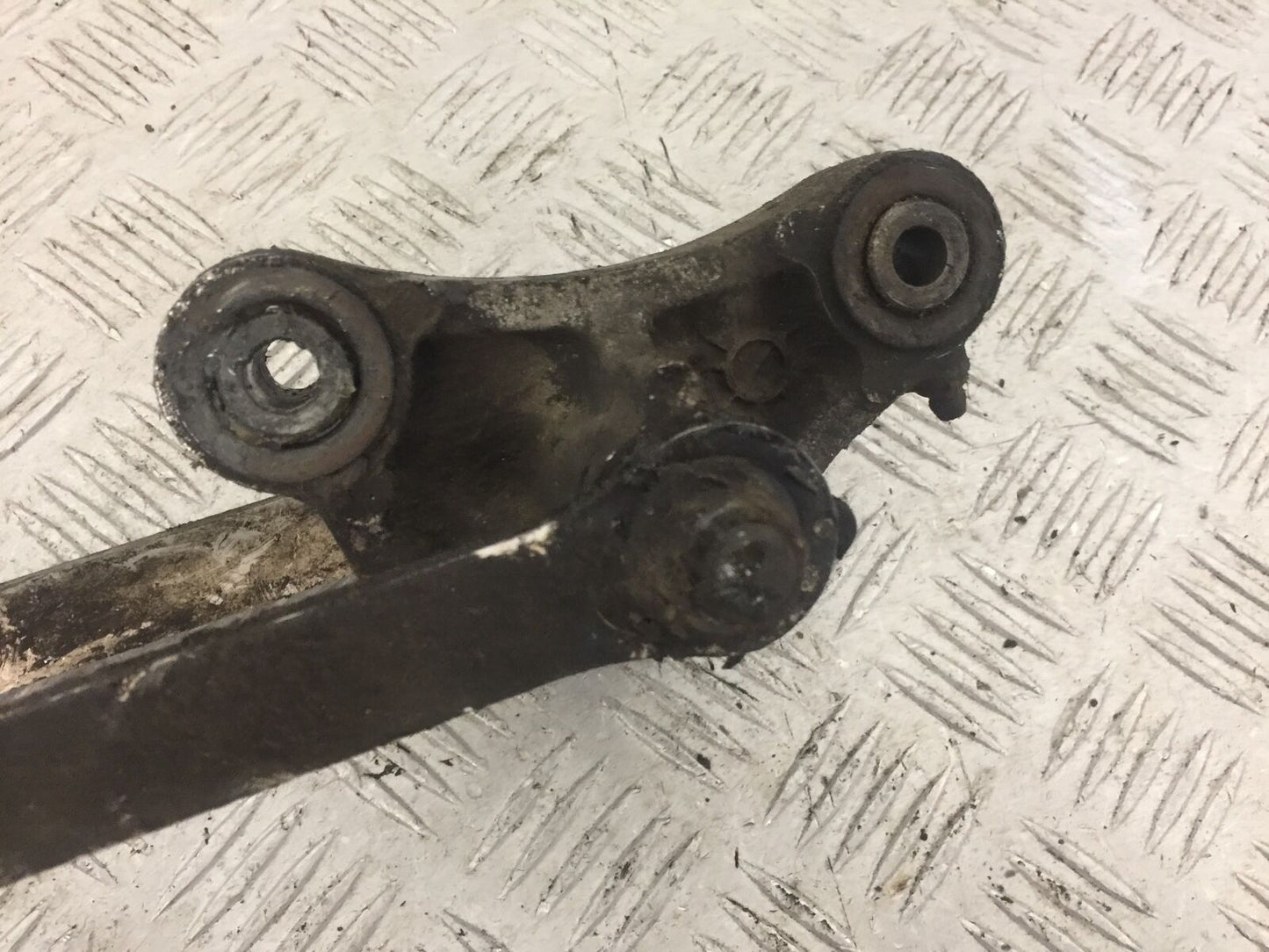 KAWASAKI ZX6R ZX6 J REAR SHOCK LINKAGE YEAR 2000 (STOCK 836)