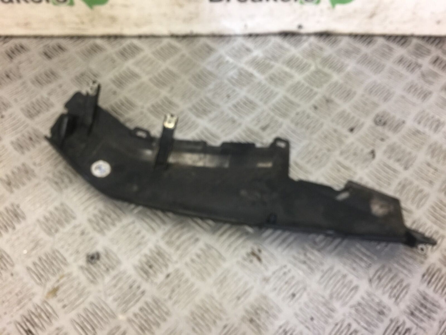 KTM DUKE 125 SIDE PANEL 2012 -16 (STOCK 546)
