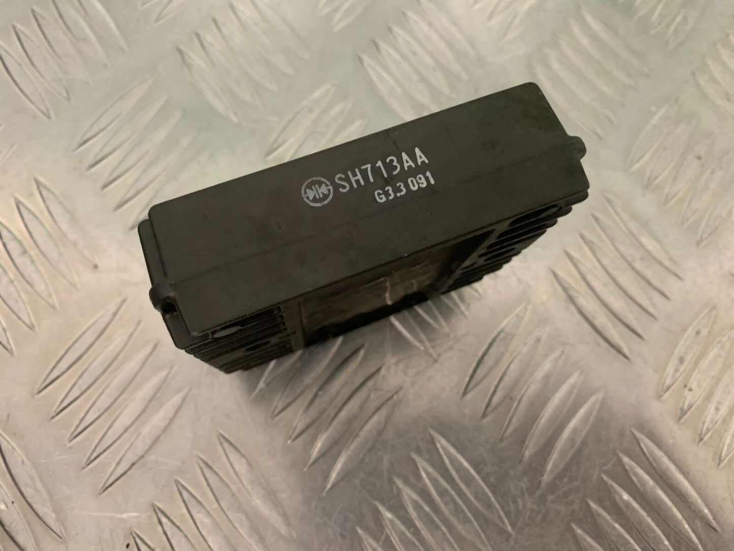 YAMAHA XJ6 XJ6-S REGULATOR YEAR 2009-2015 (STOCK 991)
