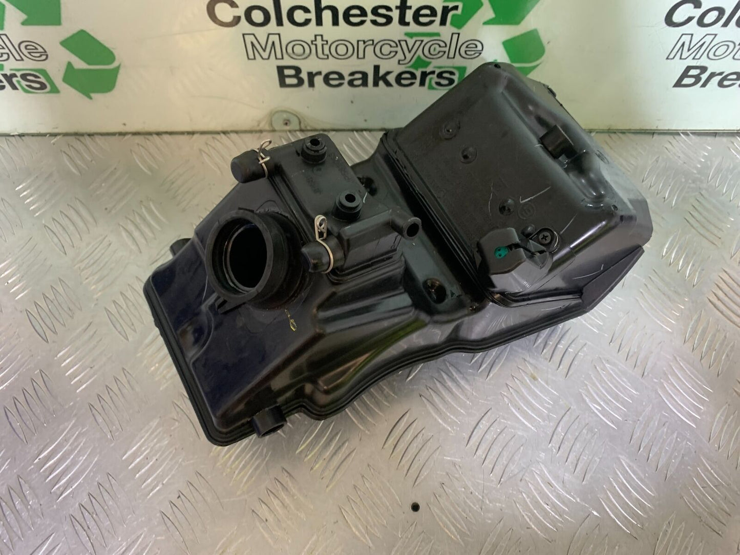 KTM 125 DUKE AIRBOX YEAR 2018-2023 (CMB1083)