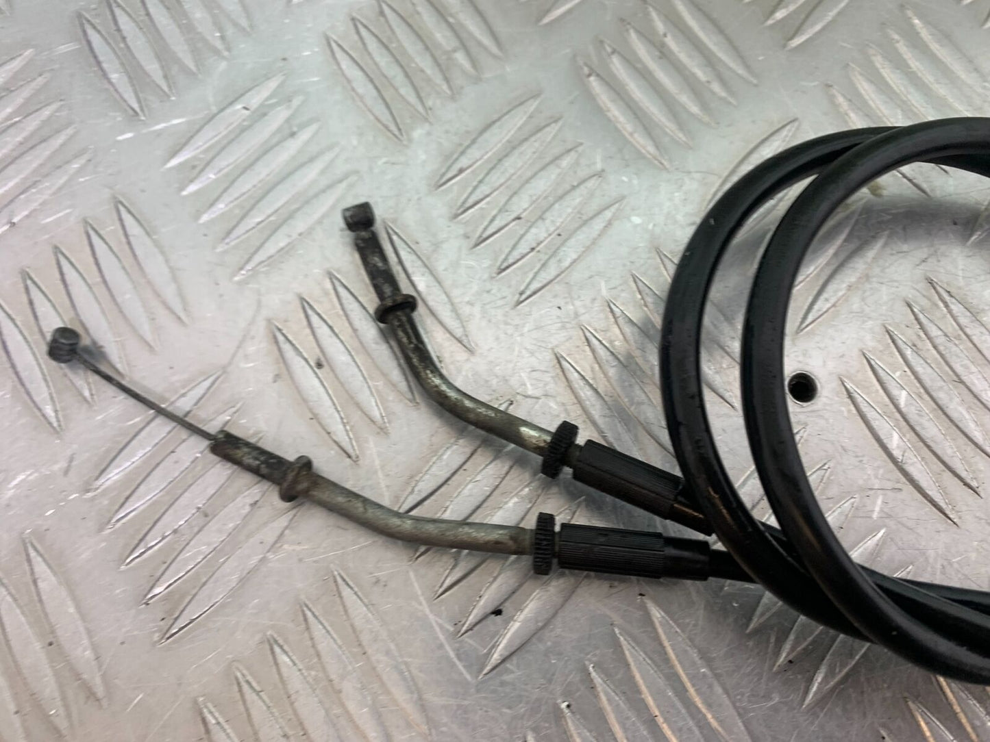 KAWASAKI ZX12R ZX12 R THROTTLE CABLES YEAR 2000-01 (CMB1038)