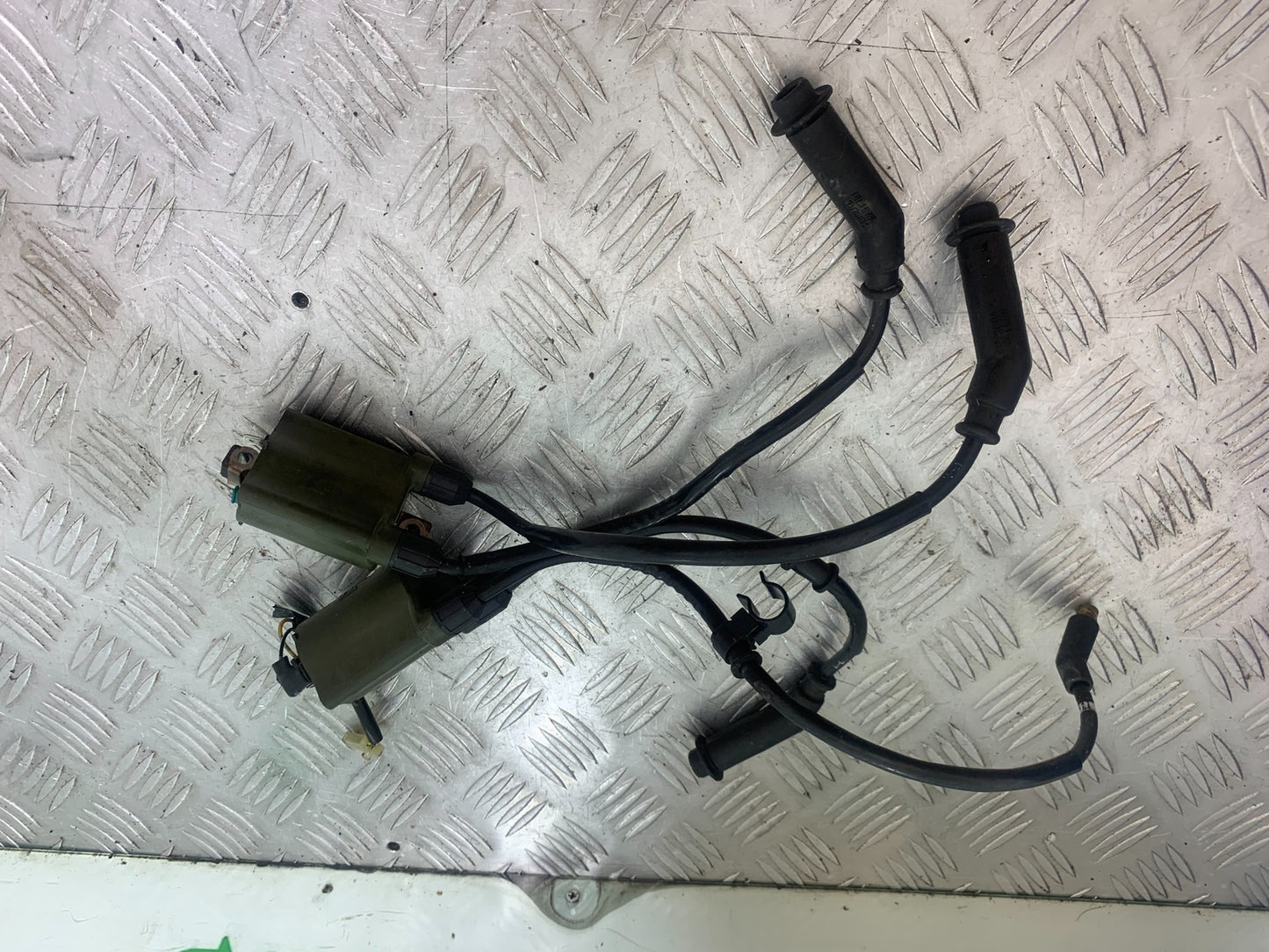 HONDA VTX1300 S-6 COILS AND CAPS YEAR 2004-09 (CMB1159)