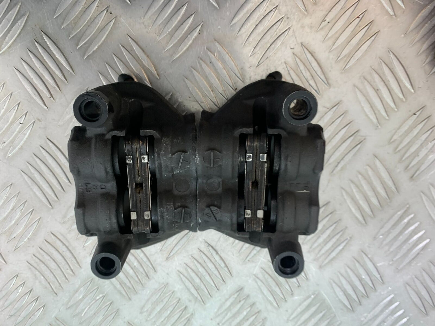 SUZUKI GSXR1000 GSXR 1000 FRONT BRAKE CALIPERS 2009-2016 (CMB1049)