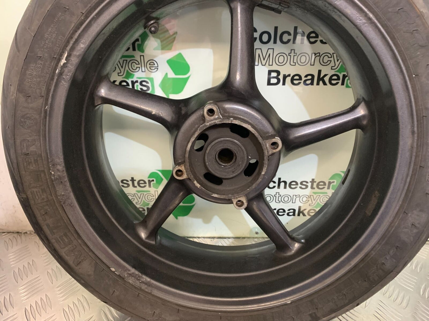TRIUMPH 675 STREET TRIPLE REAR WHEEL (GOOD TYRE) YEAR 2008 (STOCK 984)