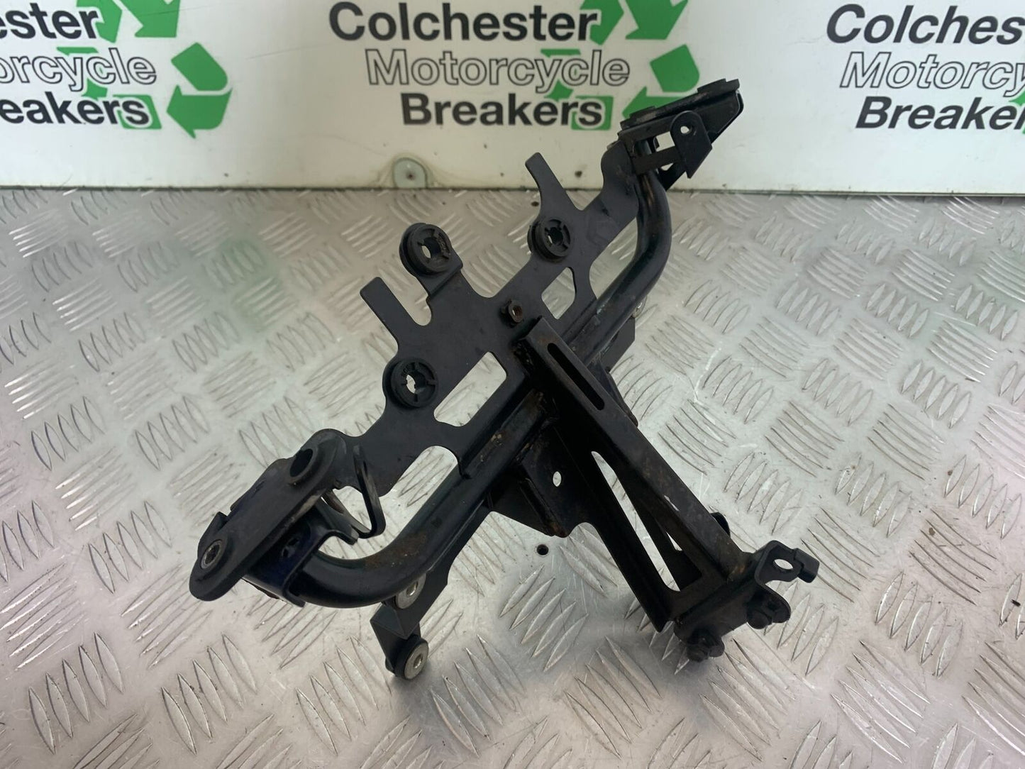 YAMAHA XJ6 XJ6-S FAIRING BRACKET YEAR 2009-2015 (CMB1070)