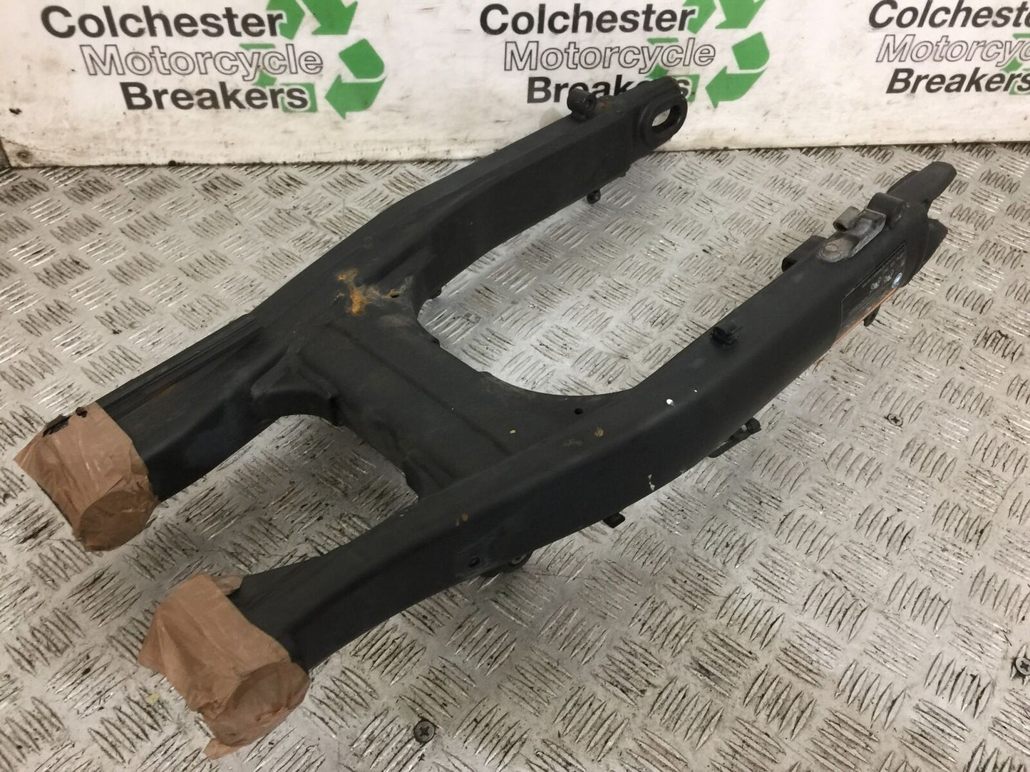 KAWASAKI VN 650 VULCAN SWINGARM YEAR 2017-2021 (STOCK 811)