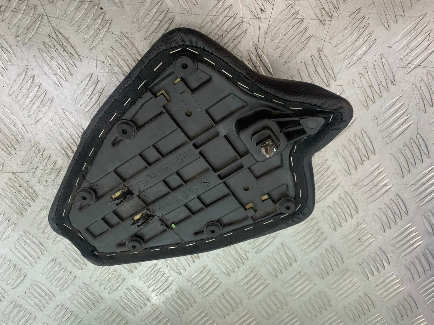 APRILIA RS660 RS 660 REAR SEAT YEAR 2020-2024 (CMB1202)
