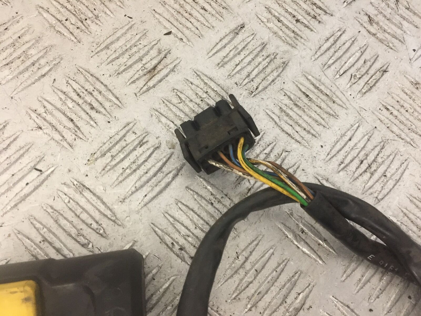 BMW R850 R R850R LEFT SWITCH GEAR YEAR 1994-2002 (STOCK 831)