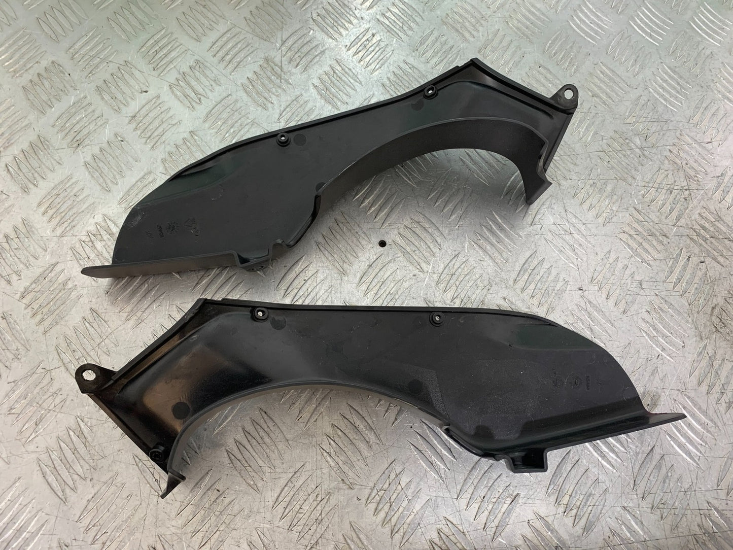 MV AGUSTA 675 F3 LEFT AND RIGHT TOP FAIRING INFILLS YEAR 2012-2016 (CMB1302)