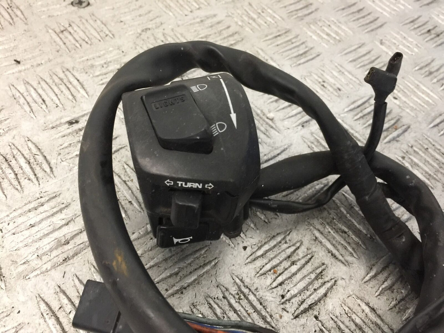 HONDA CBR600 CBR 600 LEFT SWITCH GEAR YEAR 1997-98 (STOCK 892)