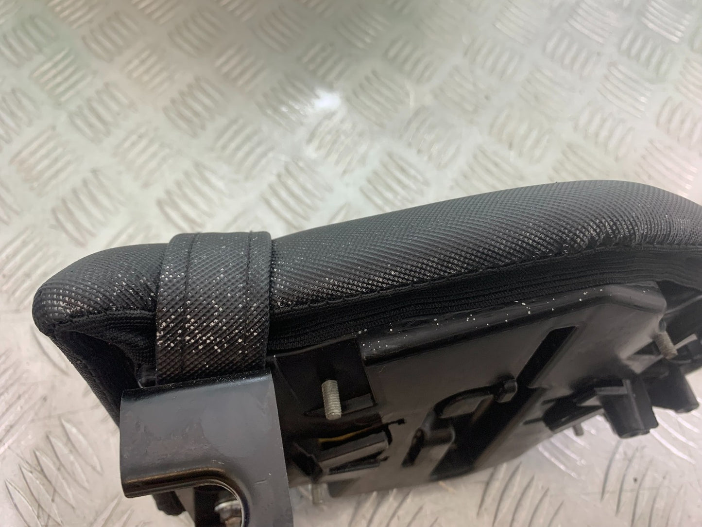 BMW S1000 RR REAR SEAT YEAR 2015-2018 (CMB1246)