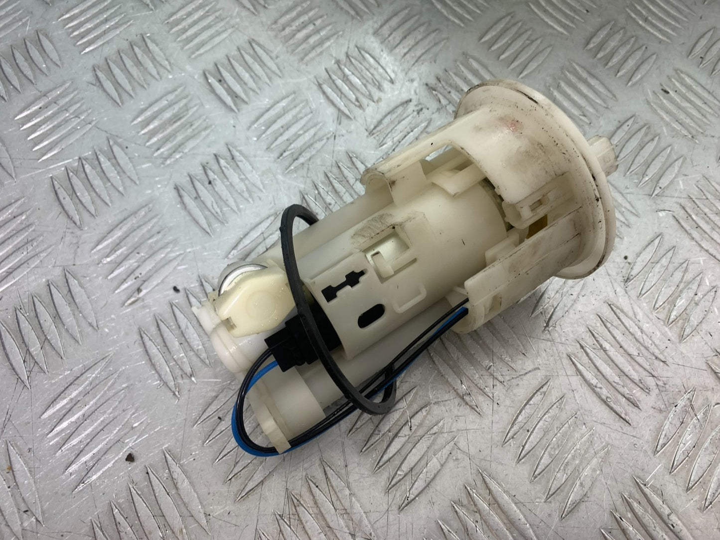 YAMAHA YZF R1 4C8 PETROL PUMP YEAR 2007-2008 (CMB1237)