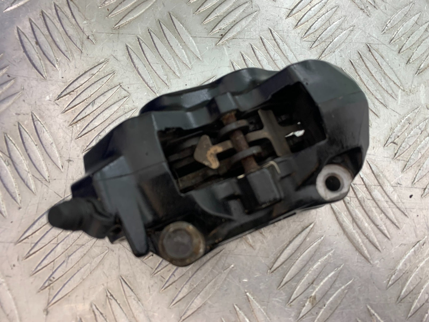 KTM DUKE 125 FRONT BRAKE CALIPER YEAR 2017-2022 (CMB1274)