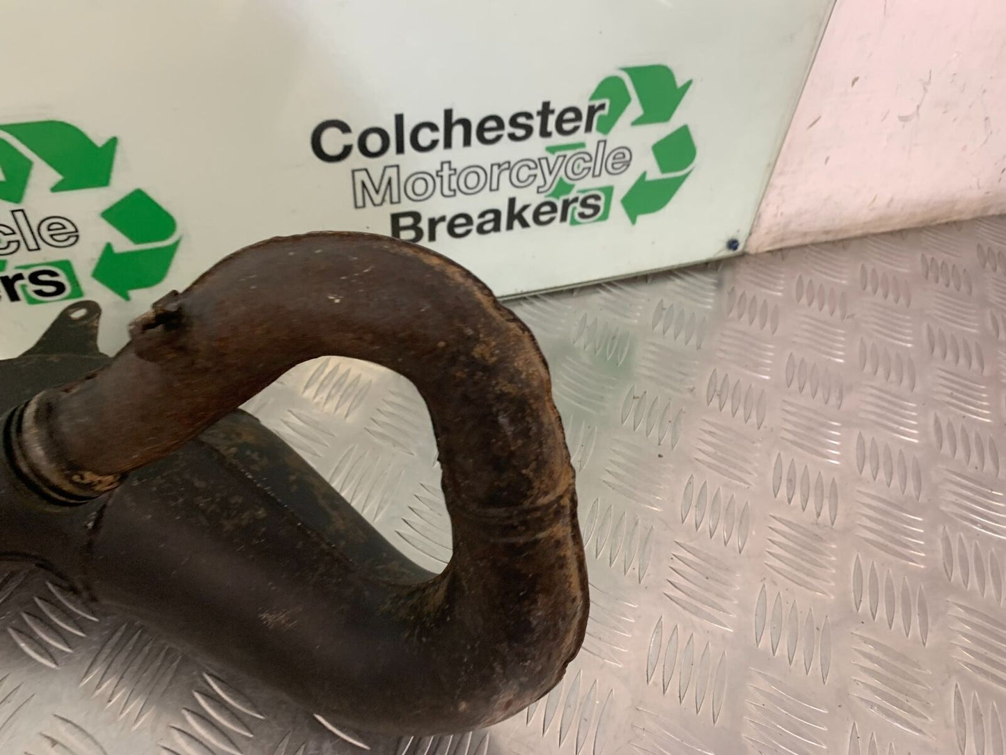 KAWASAKI KX85 KX 85 EXHAUST DOWNPIPE YEAR 2004 (STOCK 985)