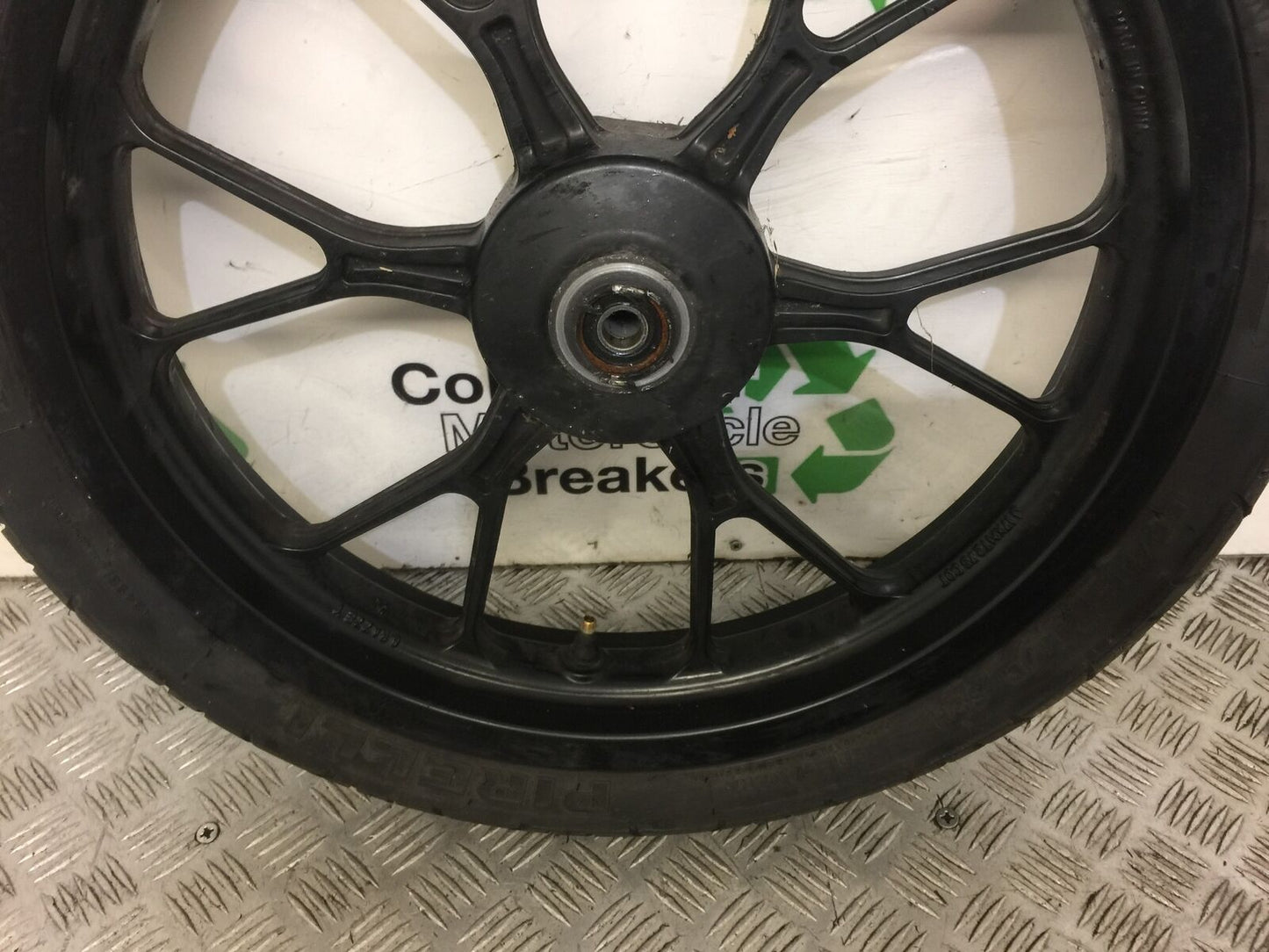 DERBI GPR125 GPR 125 FRONT WHEEL YEAR 2009 (STOCK 391)