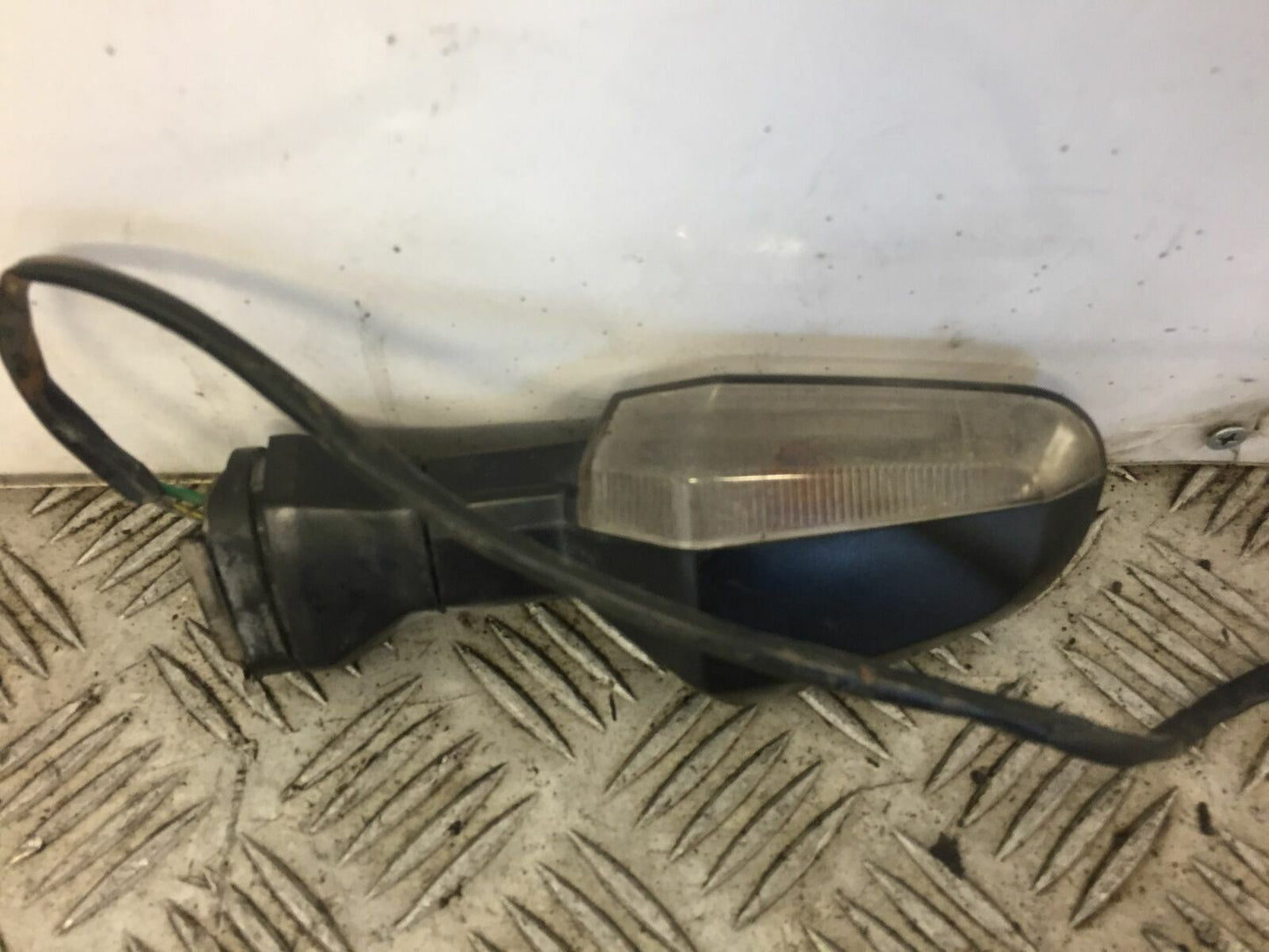 KAWASAKI ER6 ER6F ER 650 FRONT RIGHT INDICATOR YEAR 2016 (ABS)