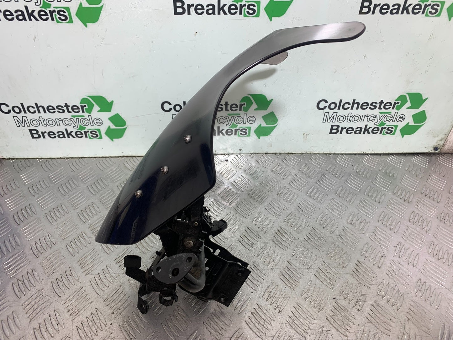 KAWASAKI Z1000 SX FAIRING BRACKET AND SCREEN YEAR 2014-16 (CMB1264)