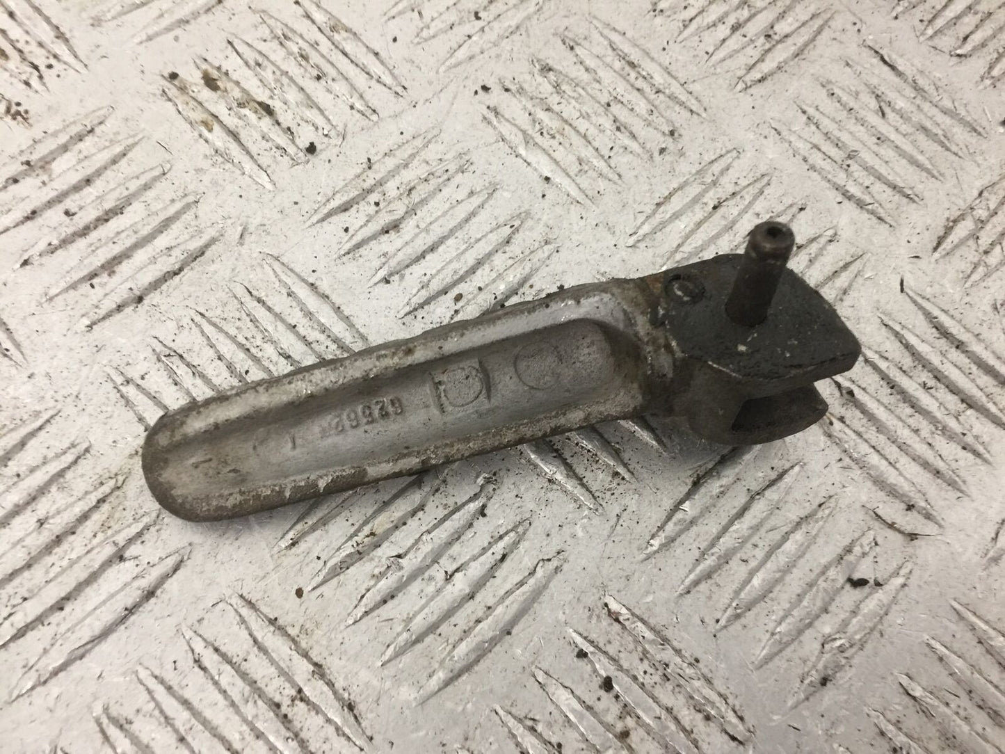 DUCATI MONSTER 600 FRONT LEFT PEG YEAR 1994-2001 (STOCK 850)