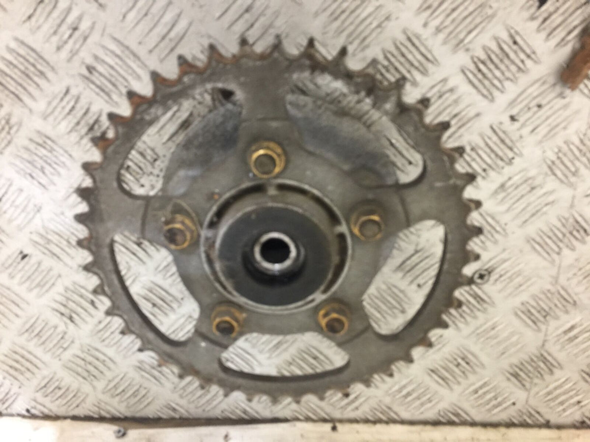 SUZUKI SV650 SV 650 REAR SPROCKET CARRIER YEAR 1999 (STOCK 681)