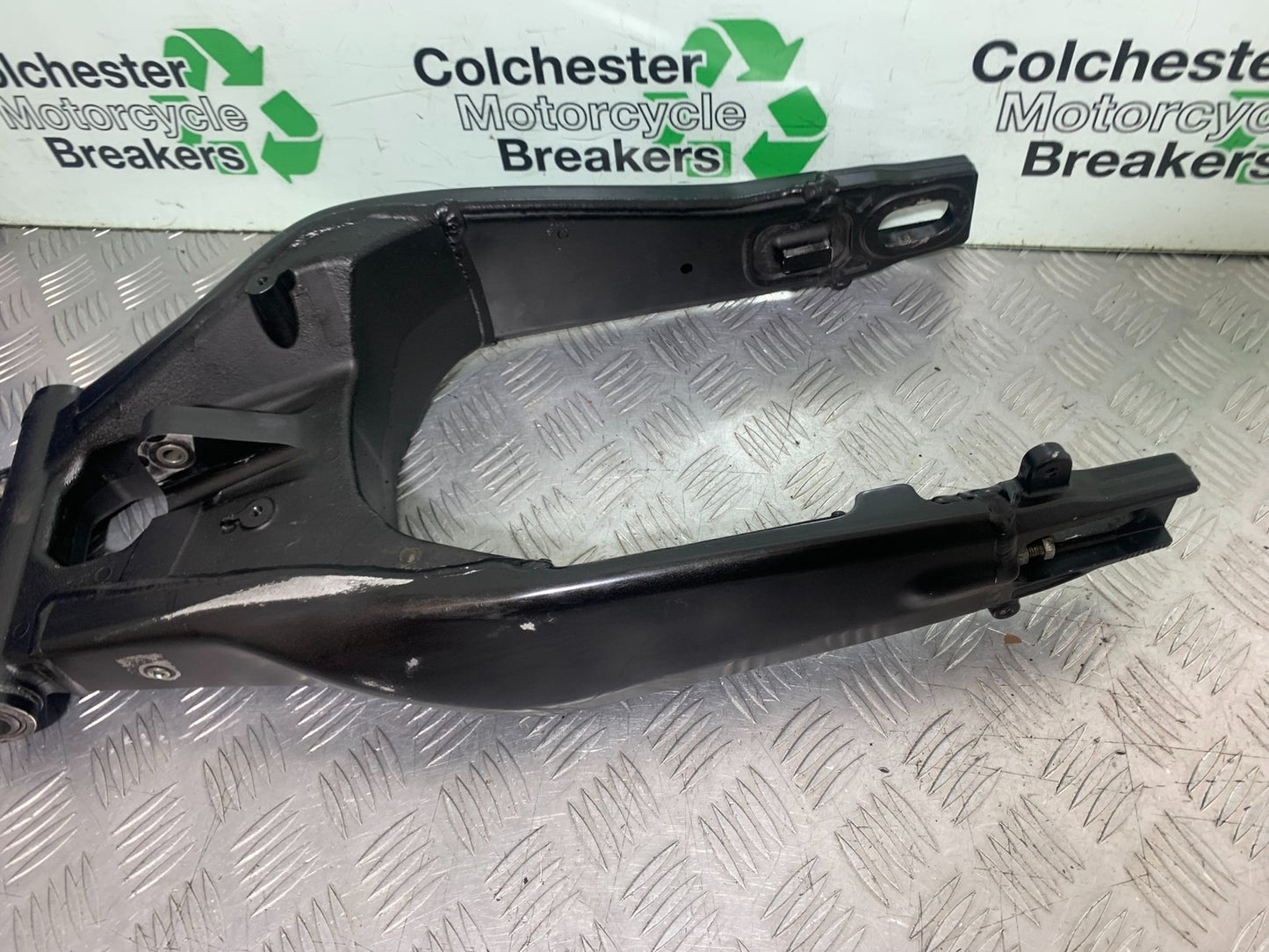 YAMAHA XSR900 XSR 900 SWINGARM YEAR 2022-2024 (CMB1215)