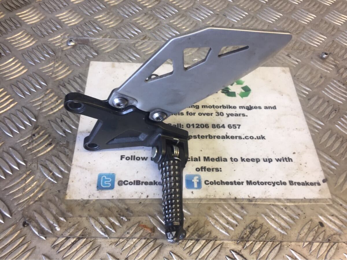 KAWASAKI ZX10R ZX 10R FRONT LEFT HANGER AND PEG YEAR 2011-2015