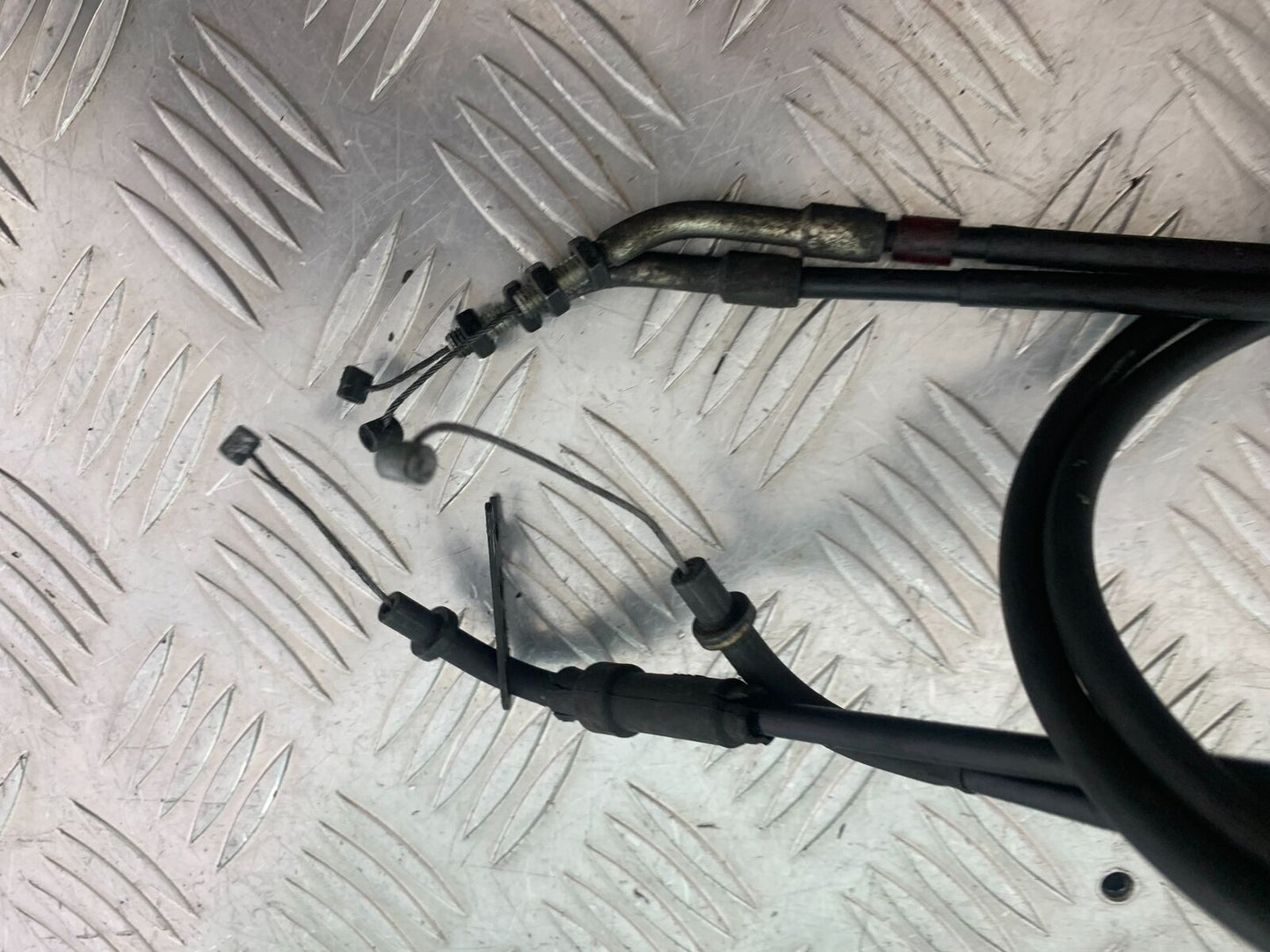 APRILIA 650 PAGASO STRADA THROTTLE CABLES YEAR 2005-2010 (CMB1057)