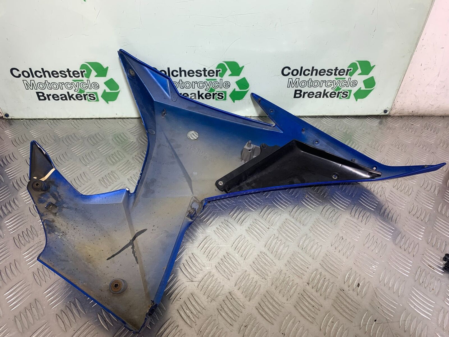 YAMAHA XJ6 XJ6-S LEFT FAIRING PANEL YEAR 2009-2015 (CMB1070)