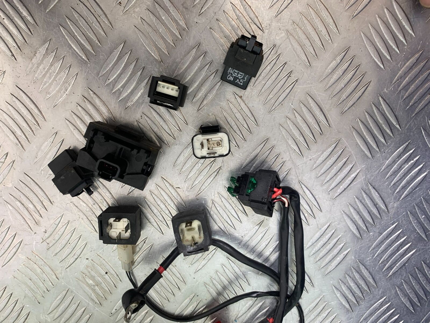 APRILIA FUTURA RST 1000 RELAYS YEAR 2001-2005 (CMB1033)