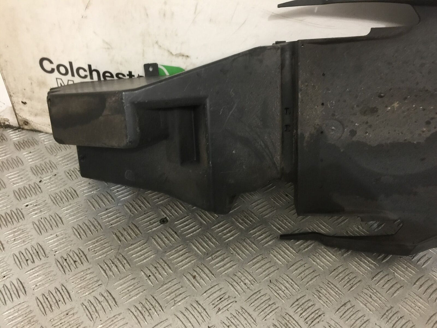 KAWASAKI VERSYS 1000 KLZ 1000 UNDERTRAY YEAR 2015-18 (STOCK 817)