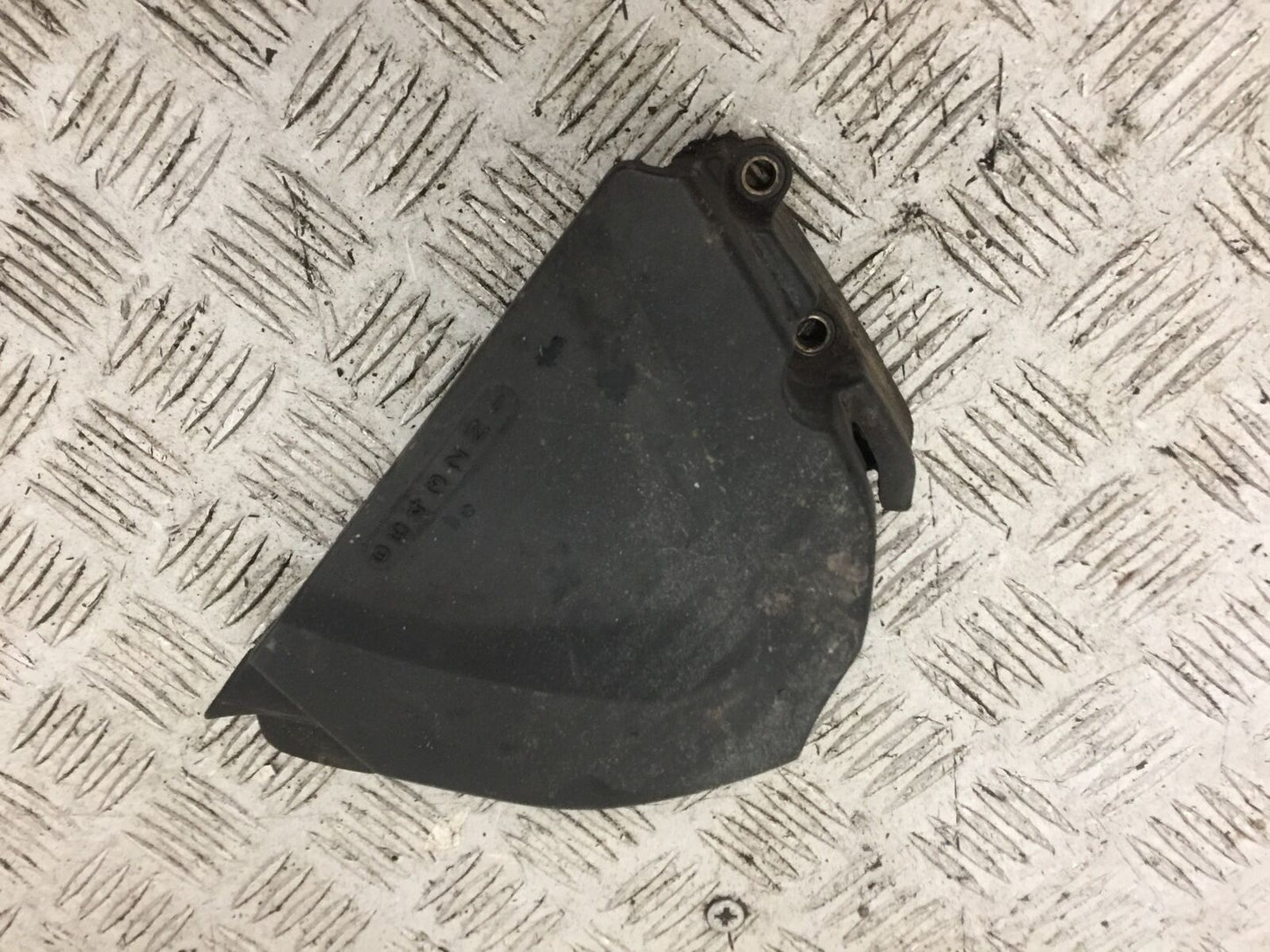 TRIUMPH 675 DAYTONA SPROCKET COVER YEAR 2006-2008 (STOCK 789)