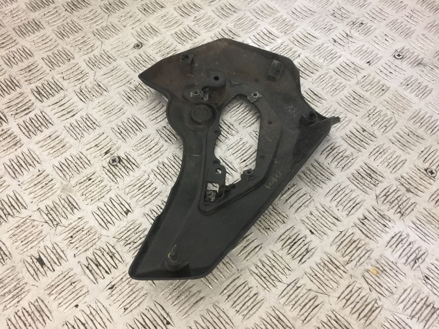 KAWASAKI VN 650 VULCAN FRAME INFILL PANEL YEAR 2017-2021 (STOCK 705)