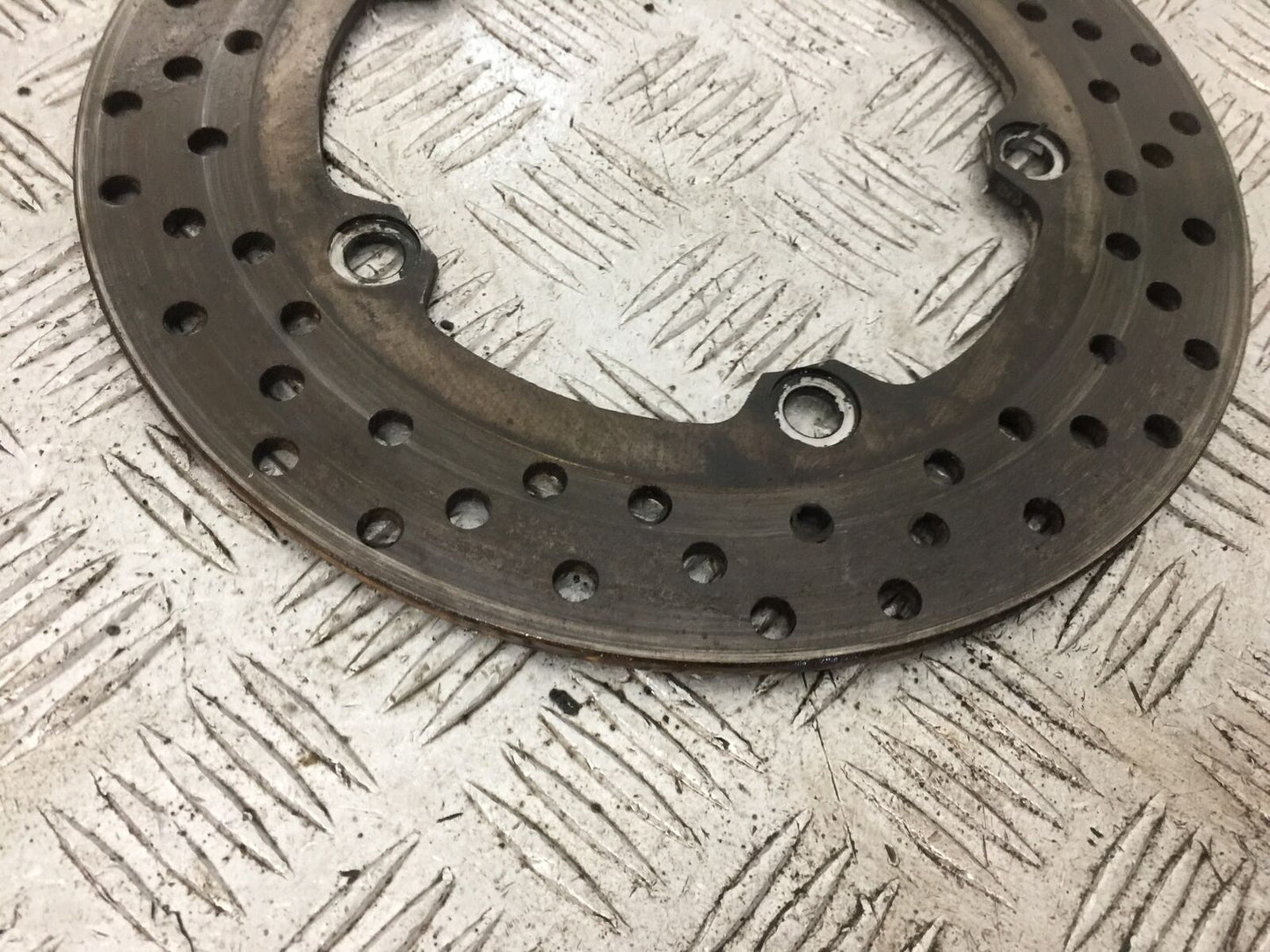 YAMAHA MT09 MT-09 REAR BRAKE DISC YEAR 2018 (STOCK 906)
