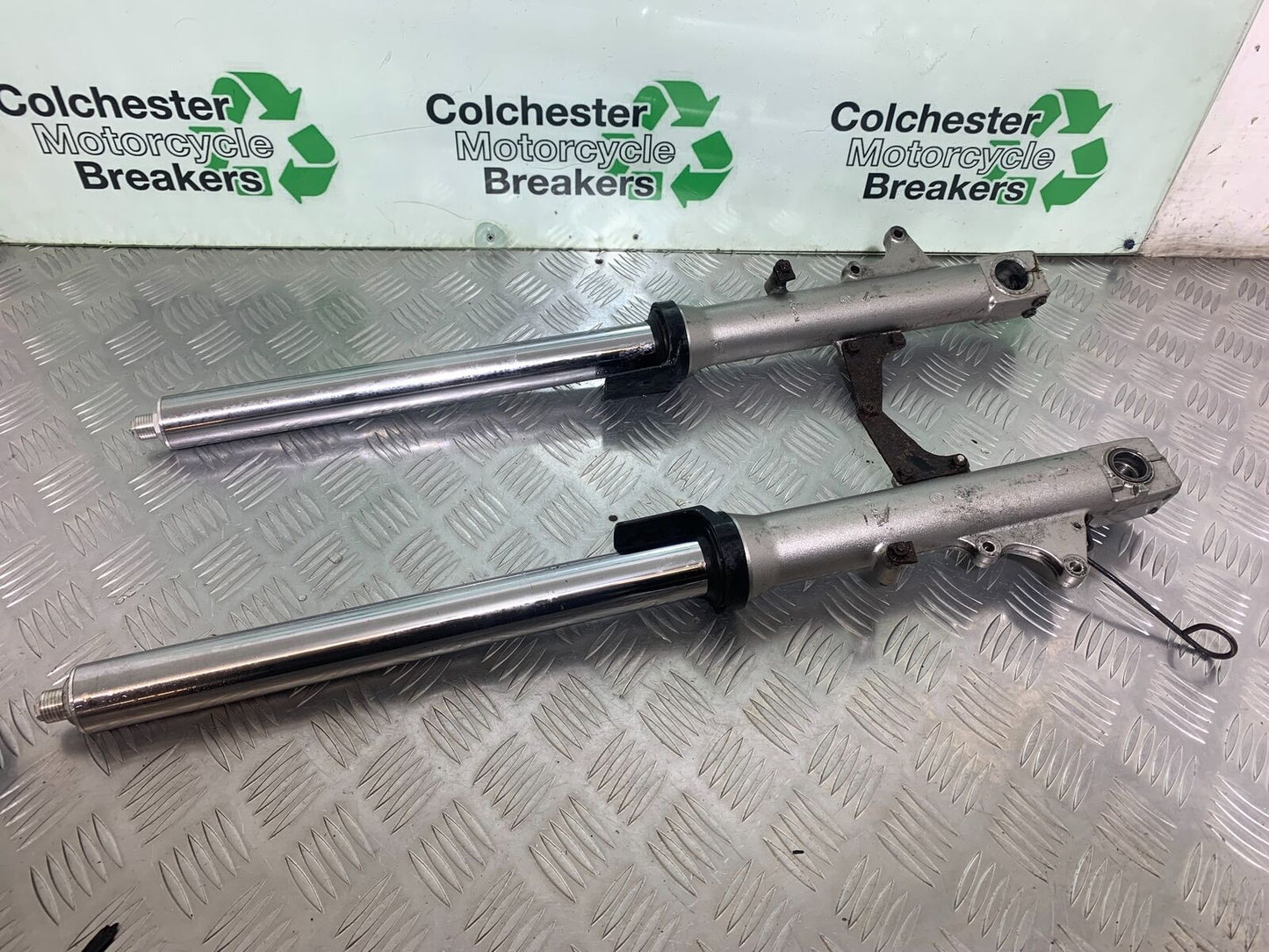 KAWASAKI ZZR1200 ZZR 1200 FORKS YEAR 2002-05 (STOCK 993)