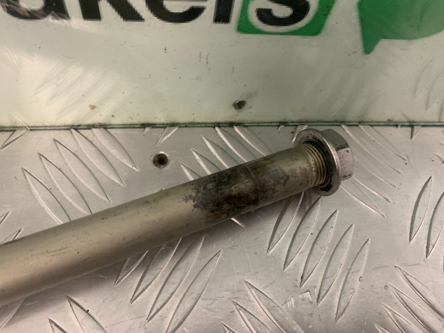 KAWASAKI ZX6R ZX6 R SWINGARM SPINDLE YEAR 2007 2008 (STOCK 973)