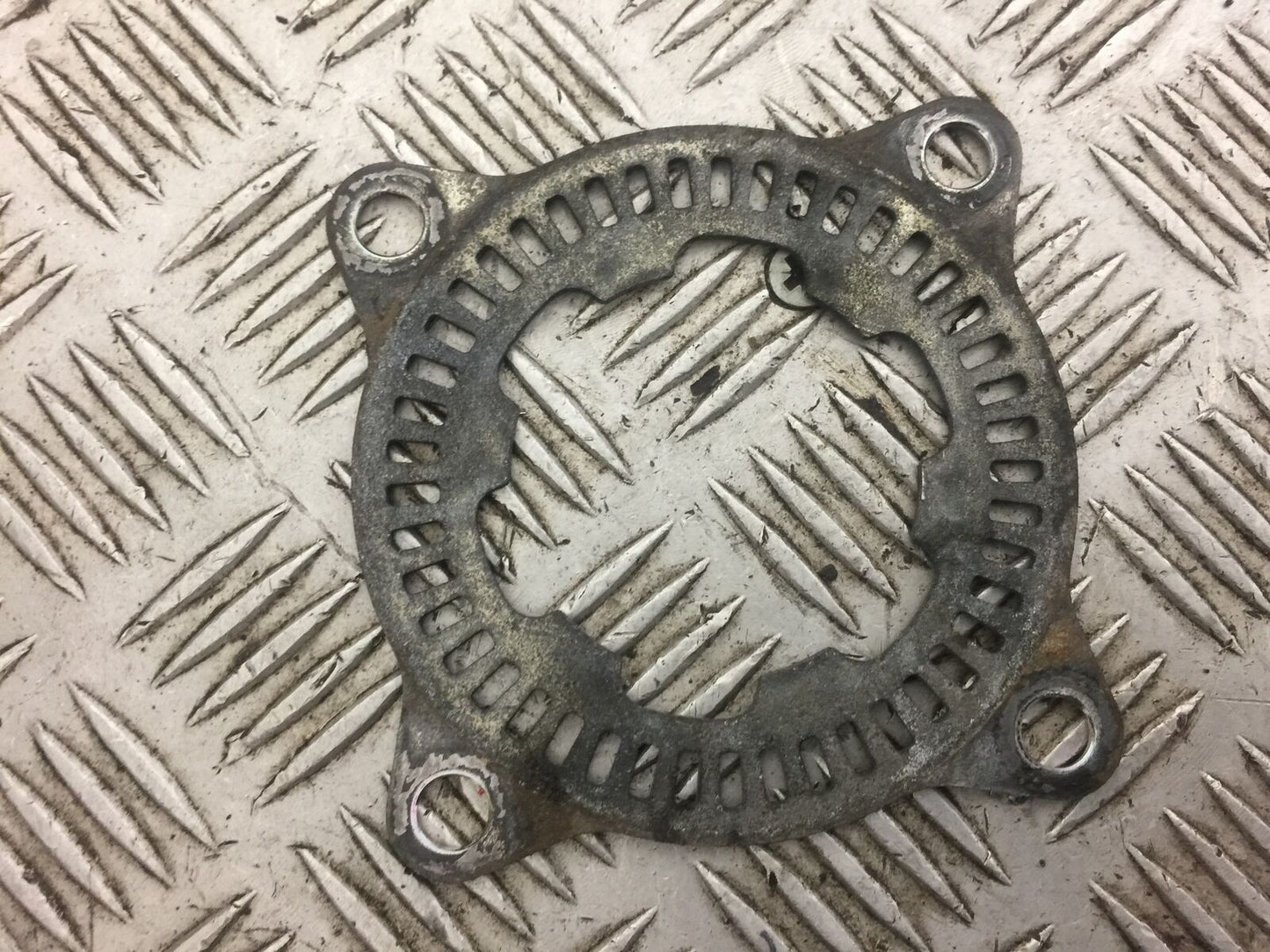 KAWASAKI Z1000 GGF ZR1000 (ABS) REAR ABS RING YEAR 2016 (STOCK 504)