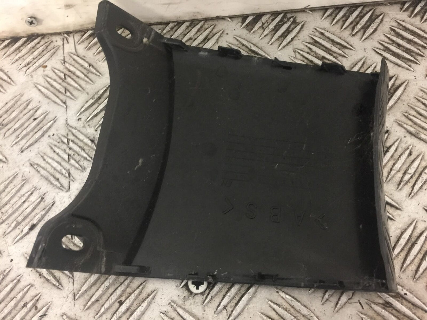 YAMAHA YBR125 YBR 125 TAIL PIECE JOINER YEAR 2013 STOCK 404