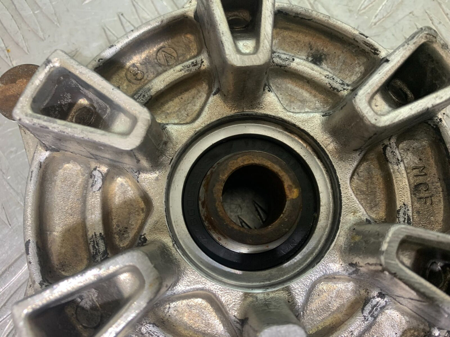 HONDA CBR600 CBR 600 F SPROCKET CARRIER YEAR 2000-2003(CMB1091)
