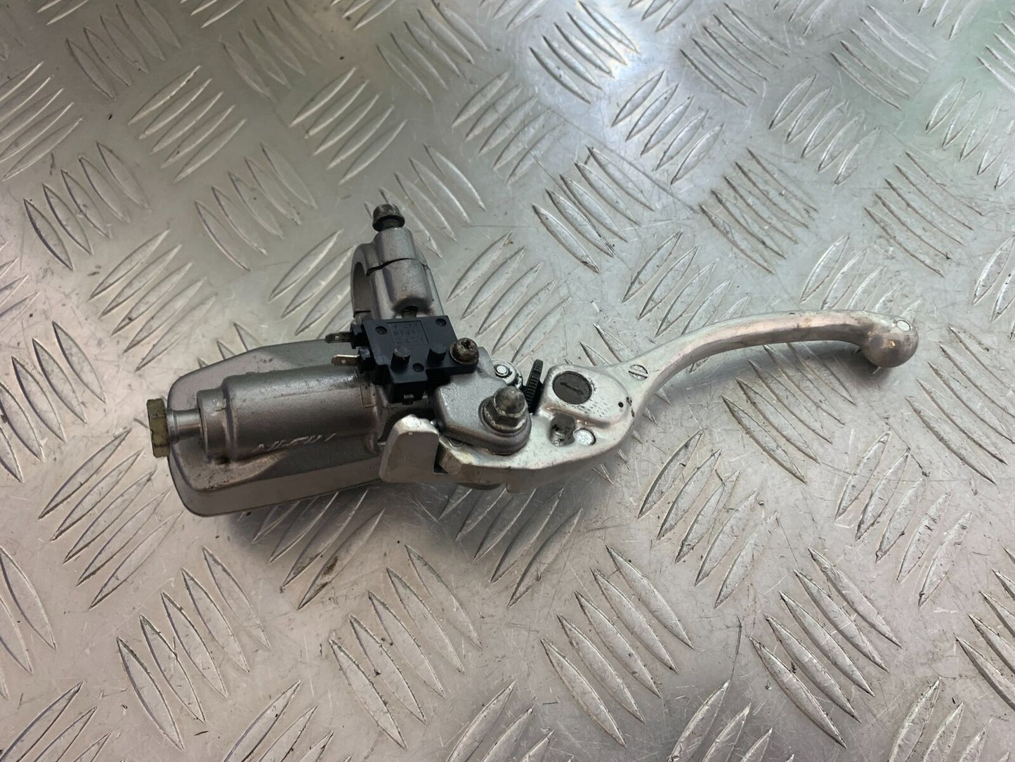 HONDA VFR750 VFR 750 FL-M-N-P BRAKE MASTER CYLINDER YEAR 1990-93 (CMB1093)