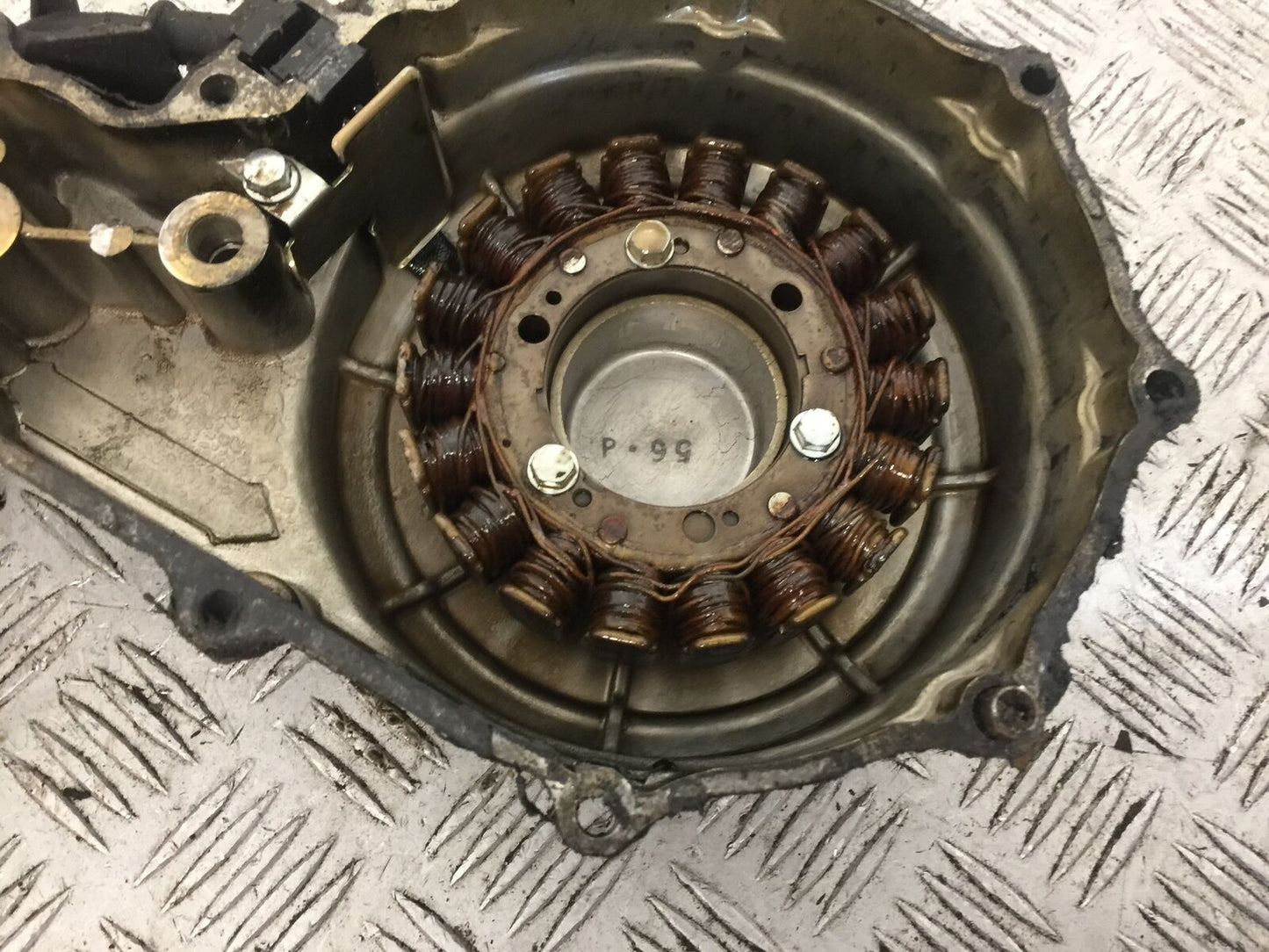 HONDA VT500 VT 500 SHADOW GENERATOR AND COVER 1983-1987 (STOCK613)