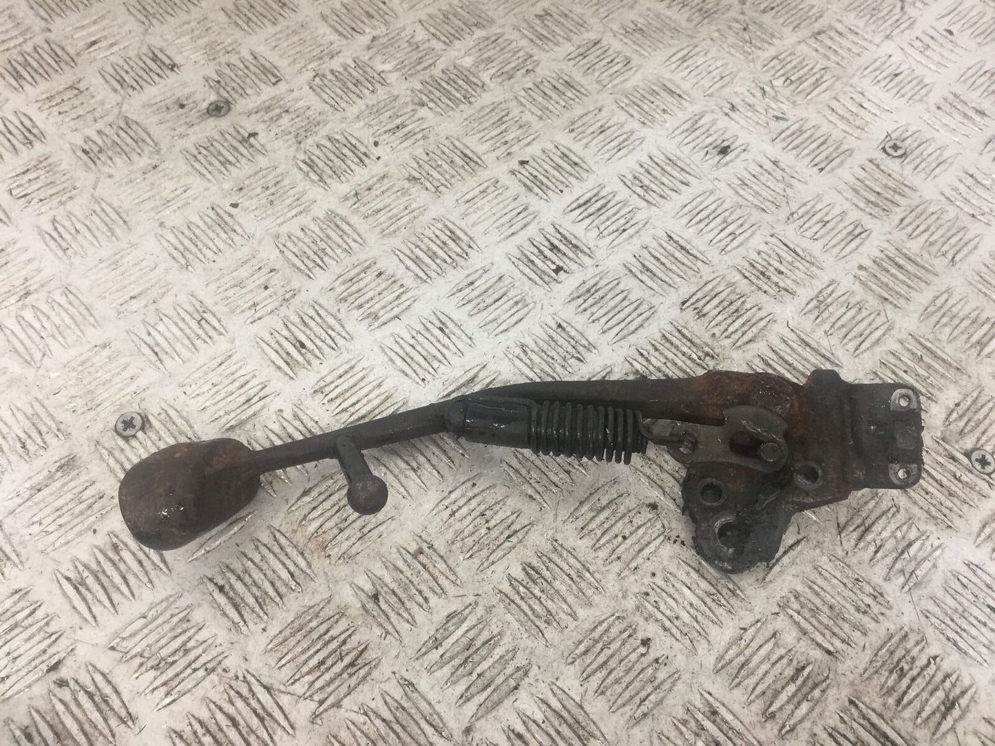 YAMAHA YZF1000 YZF 1000 THUNDERACE SIDE STAND YEAR 1996 (STOCK 777)