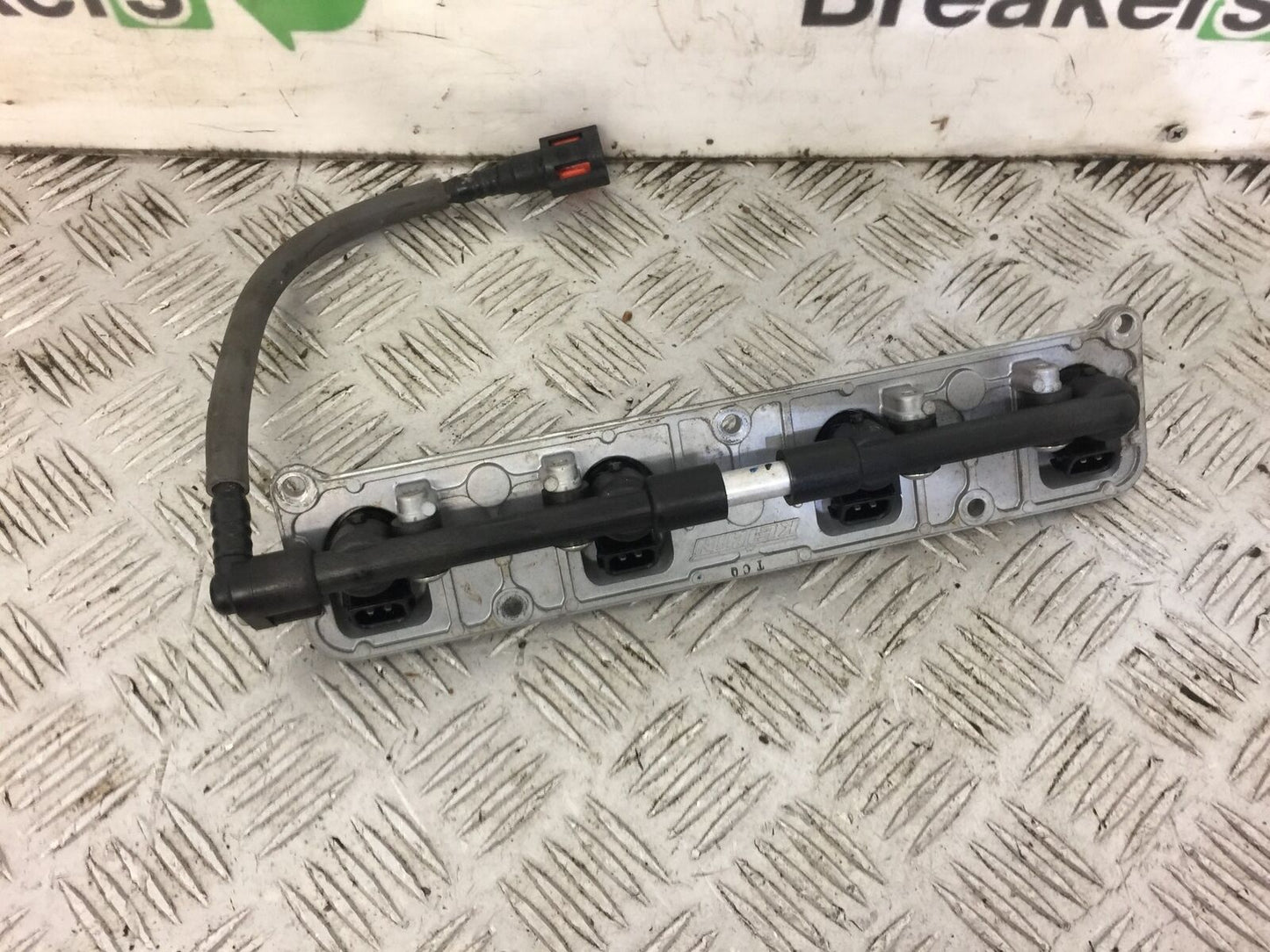 KAWASAKI ZX6R ZX6 R C1H INJECTION RAIL YEAR 2005 2006 (STOCK 423)