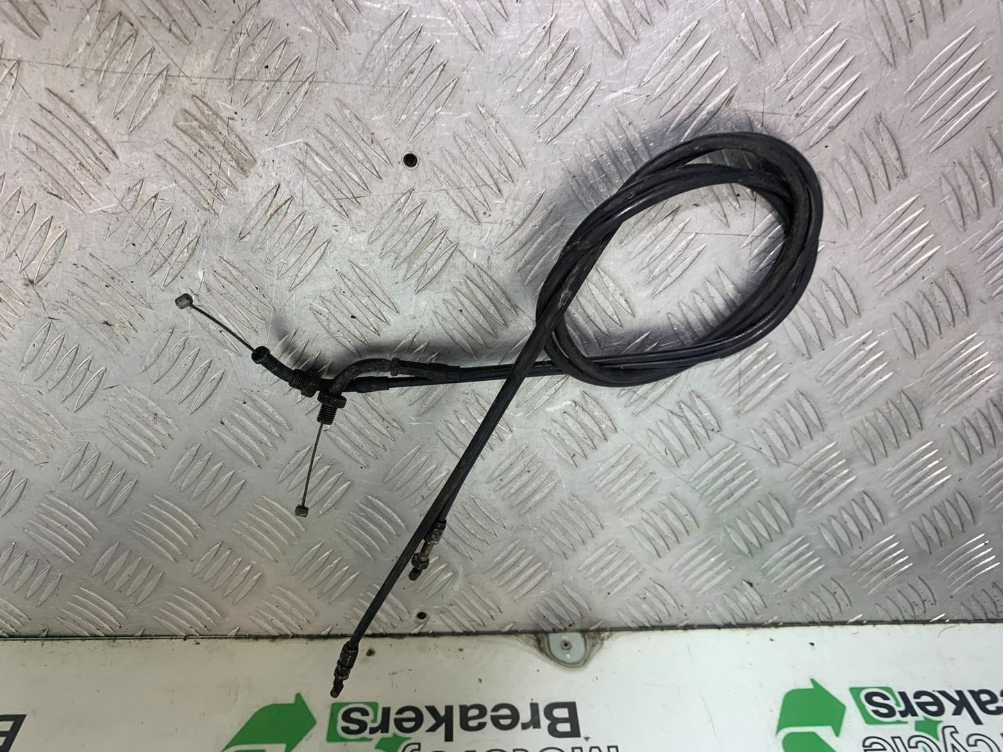 HONDA GL500 GL 500 SILVERWING THROTTLE CABLES YEAR 1981-82 (CMB1168)