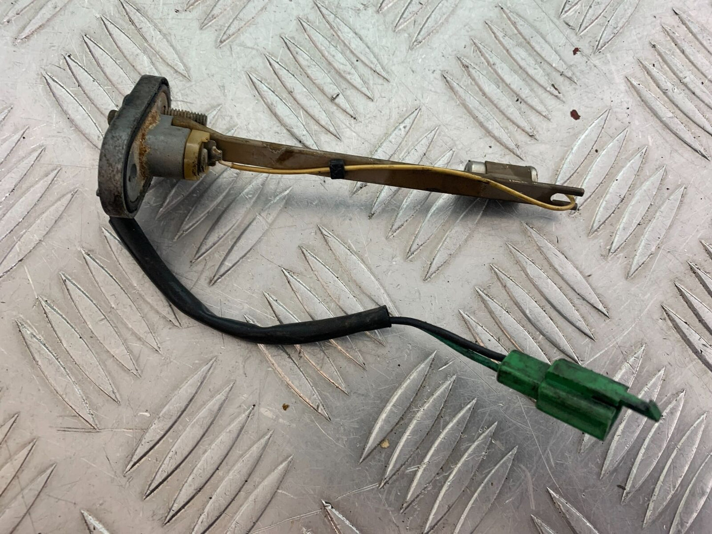 YAMAHA YZF600 YZF 600 THUNDERCAT PETROL TANK SENDER 1996-2003 (CMB1134)