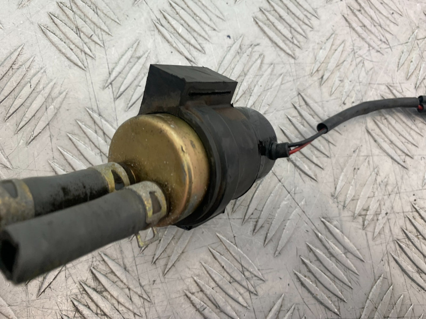 KAWASAKI ZX9R ZX9 R PETROL PUMP YEAR 1998-1999 (CMB1329)