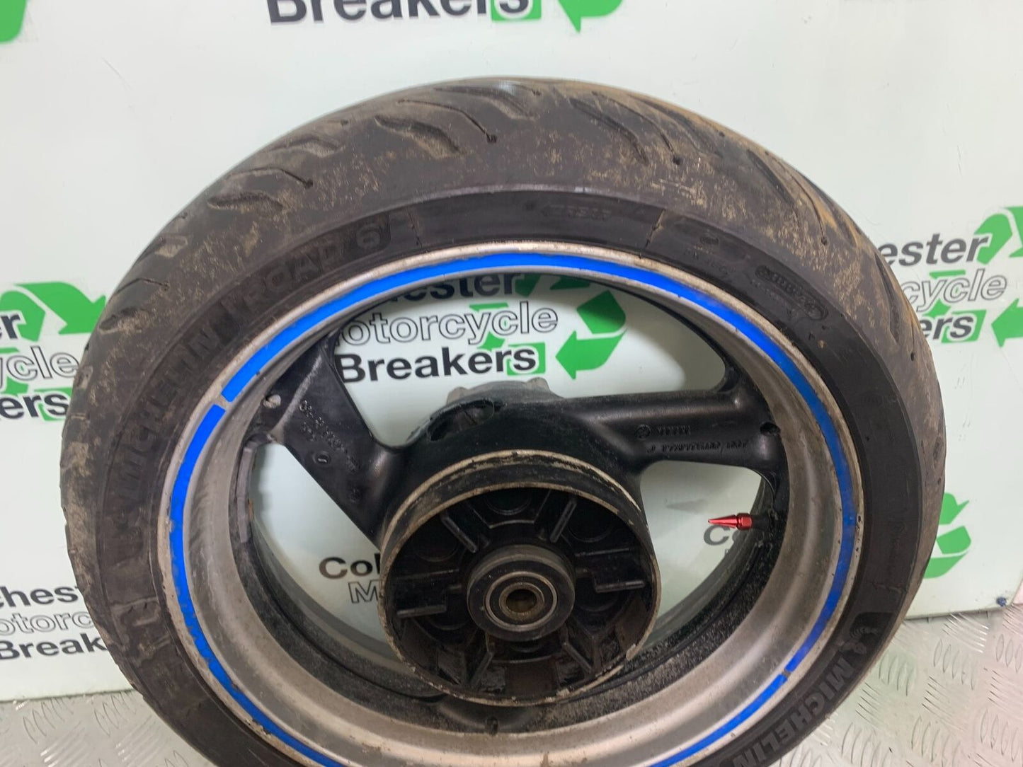 YAMAHA YZF600 YZF 600 THUNDERCAT REAR WHEEL 1996-2003 (CMB1105)