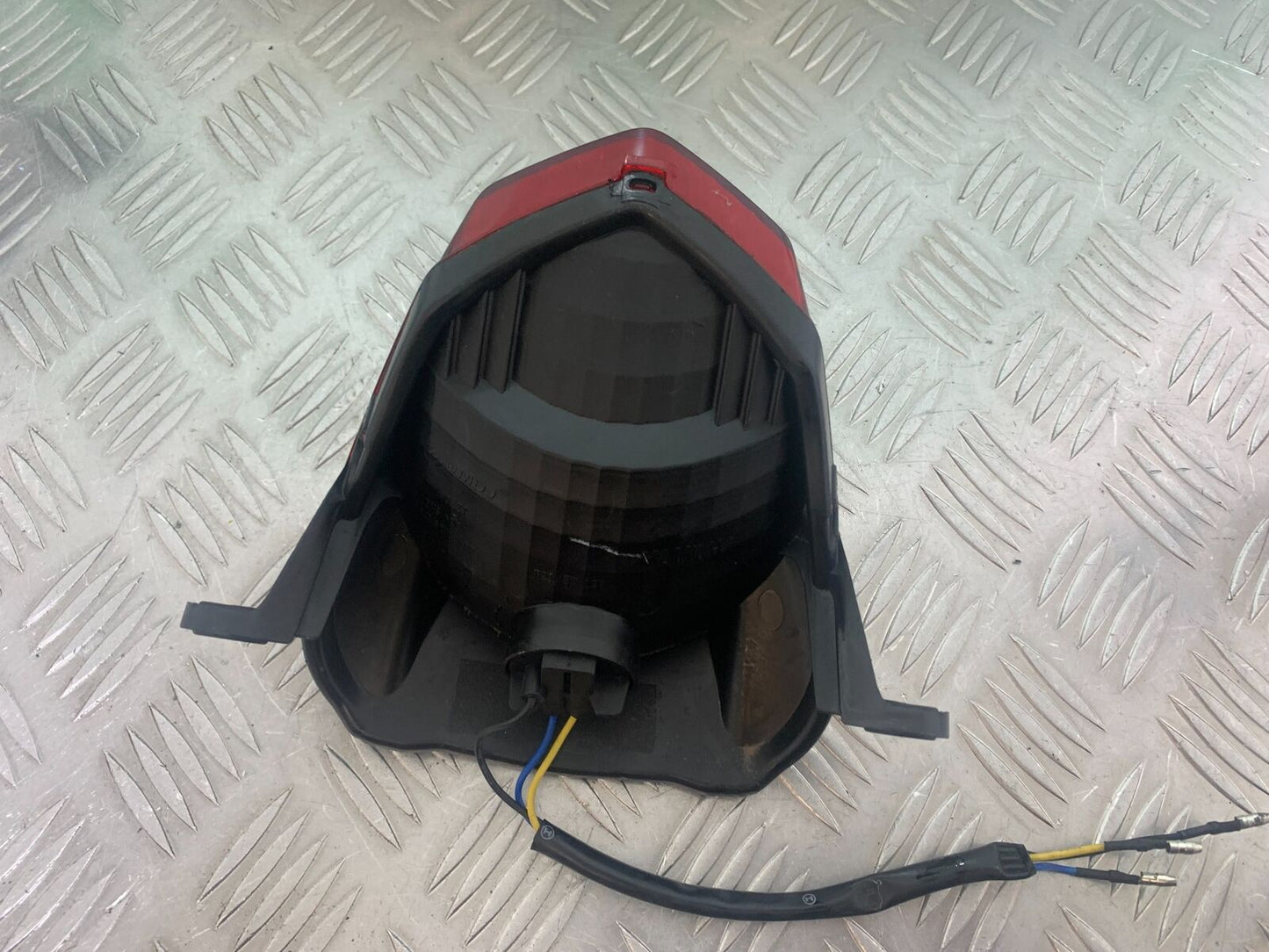 YAMAHA YS125 YS 125 REAR LIGHT YEAR 2017-2021 (CMB1053)