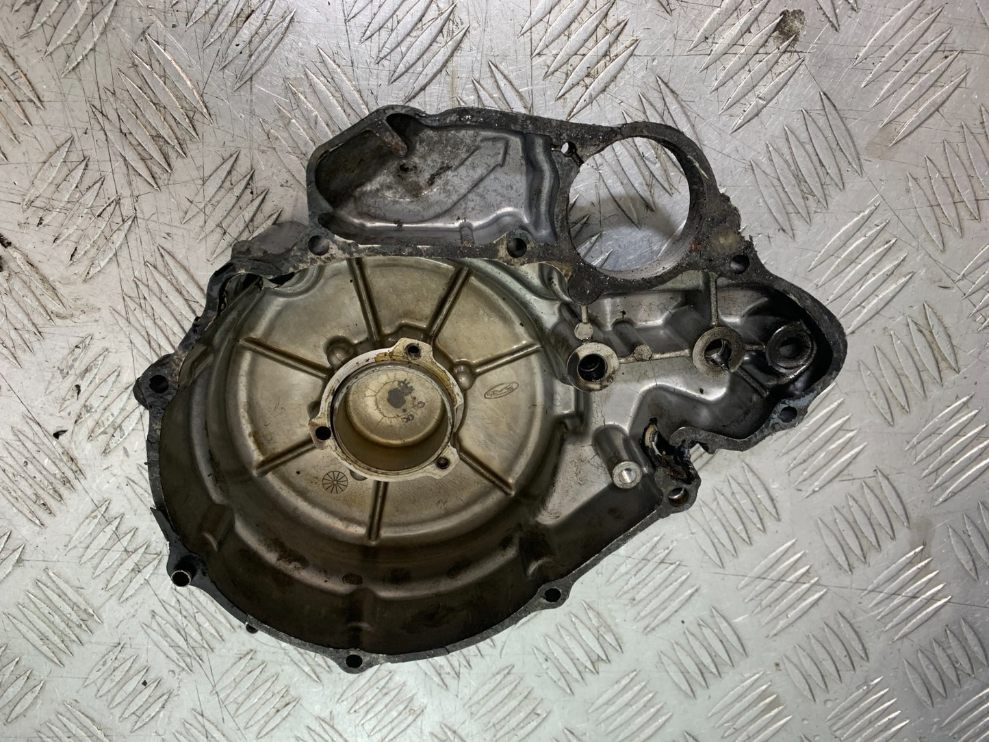 HONDA VT700 VT 700 SHADOW GENERATOR COVER YEAR 1984-85 (CMB1328)