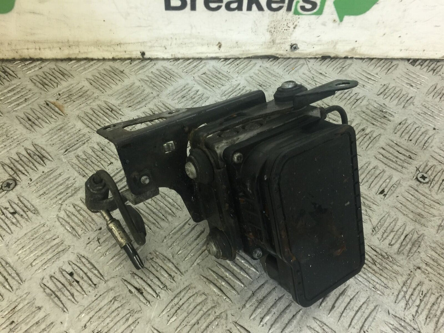 TRIUMPH 1050 SPRINT ABS PUMP YEAR 2005 (STOCK 676)