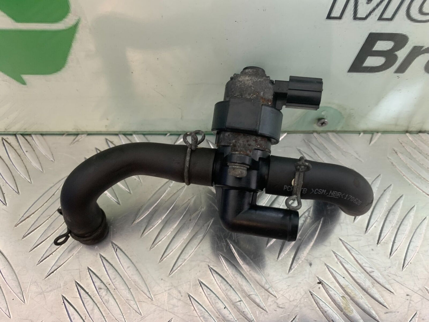 HONDA CBR650 F CBR 650F AIR VALVE YEAR 2014-2017 (STOCK 998)