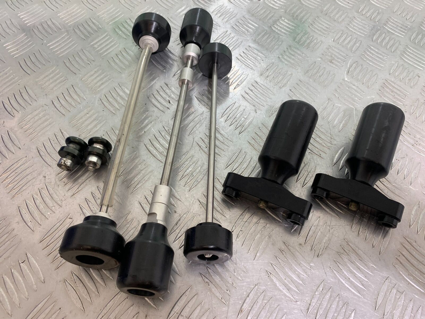 KTM 990 SUPERMOTO T CRASH BOBBINS YEAR 2010-2011 (CMB1067)